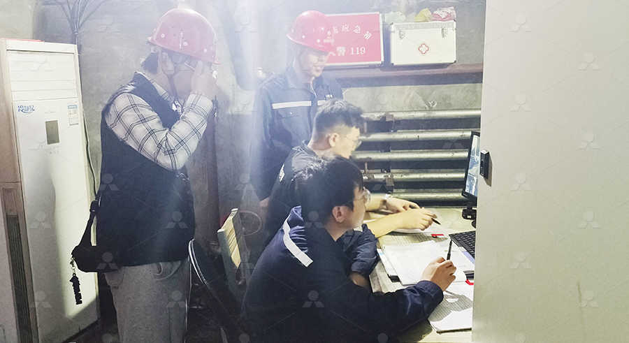 清除旧高钙粉路面单价清除旧高钙粉路面单价清除旧高钙粉路面单价  